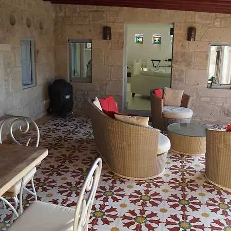 Villa Yarbasan Tas Evleri Tunelli *