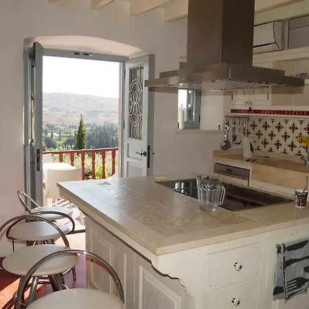 Villa Yarbasan Tas Evleri Tunelli Ortakent